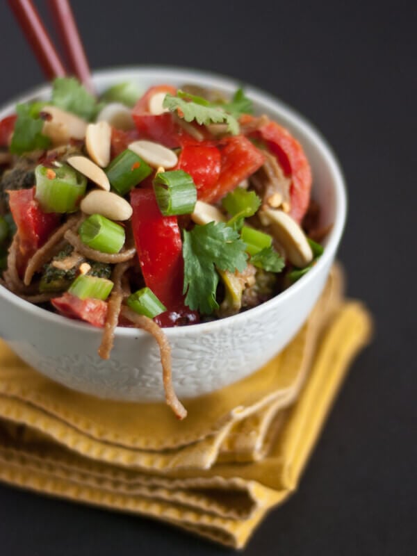 peanut soba noodle bowl