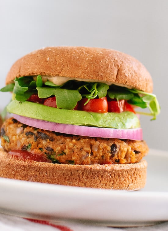 Sweet potato and black bean veggie burgers (vegan and gluten free) - cookieandkate.com