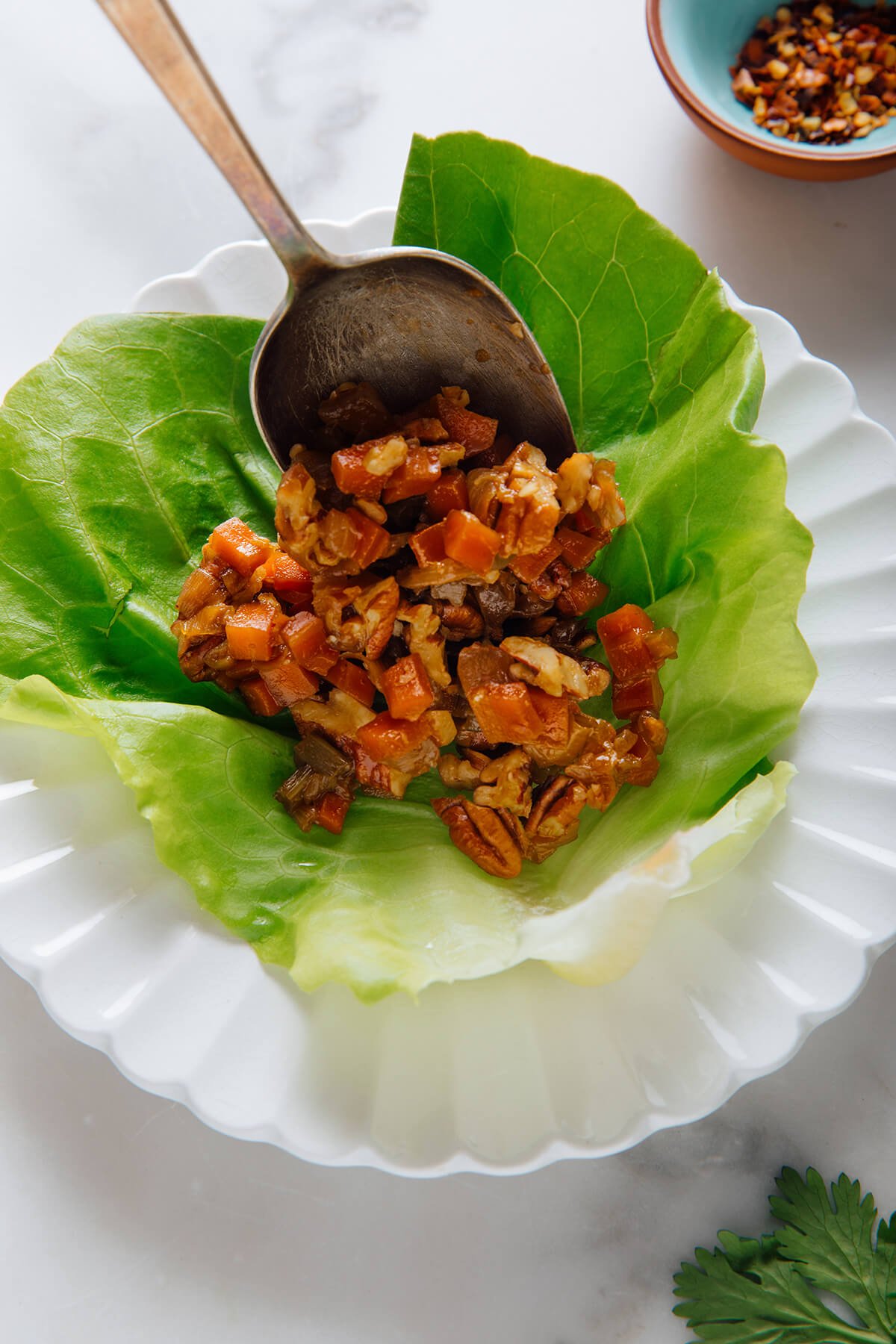 how to make Thai lettuce wraps